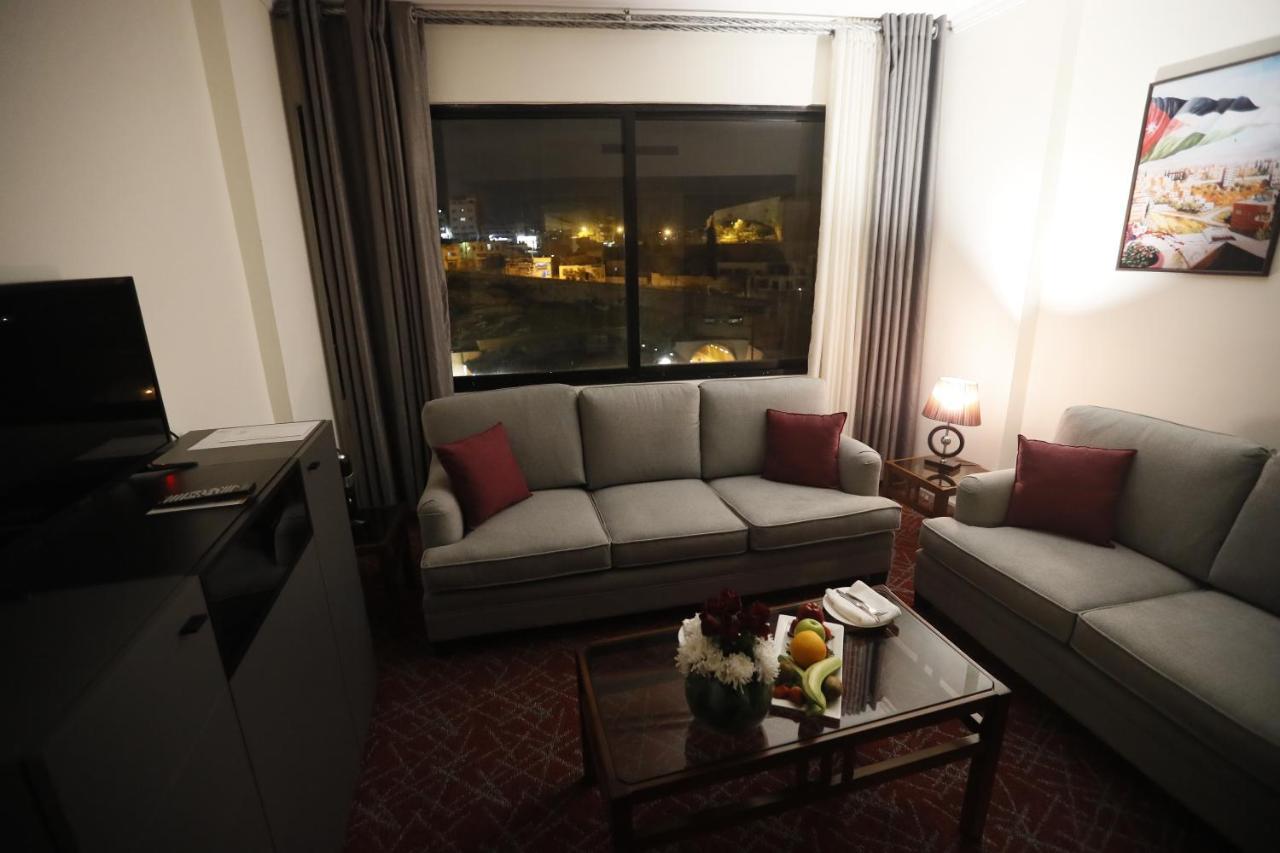 The Signature Hotel อัมมาน ภายนอก รูปภาพ